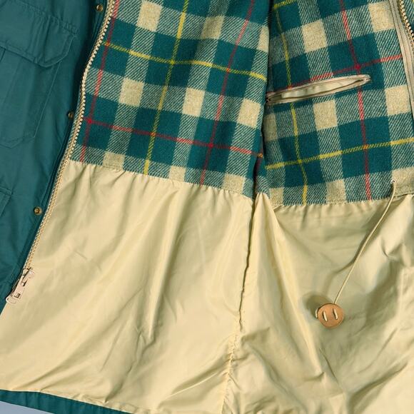 Vintage Woolrich Green Parka Jacket Sz M Plaid Wool Lined Hooded USA Made Coat - Picture 7 of 10